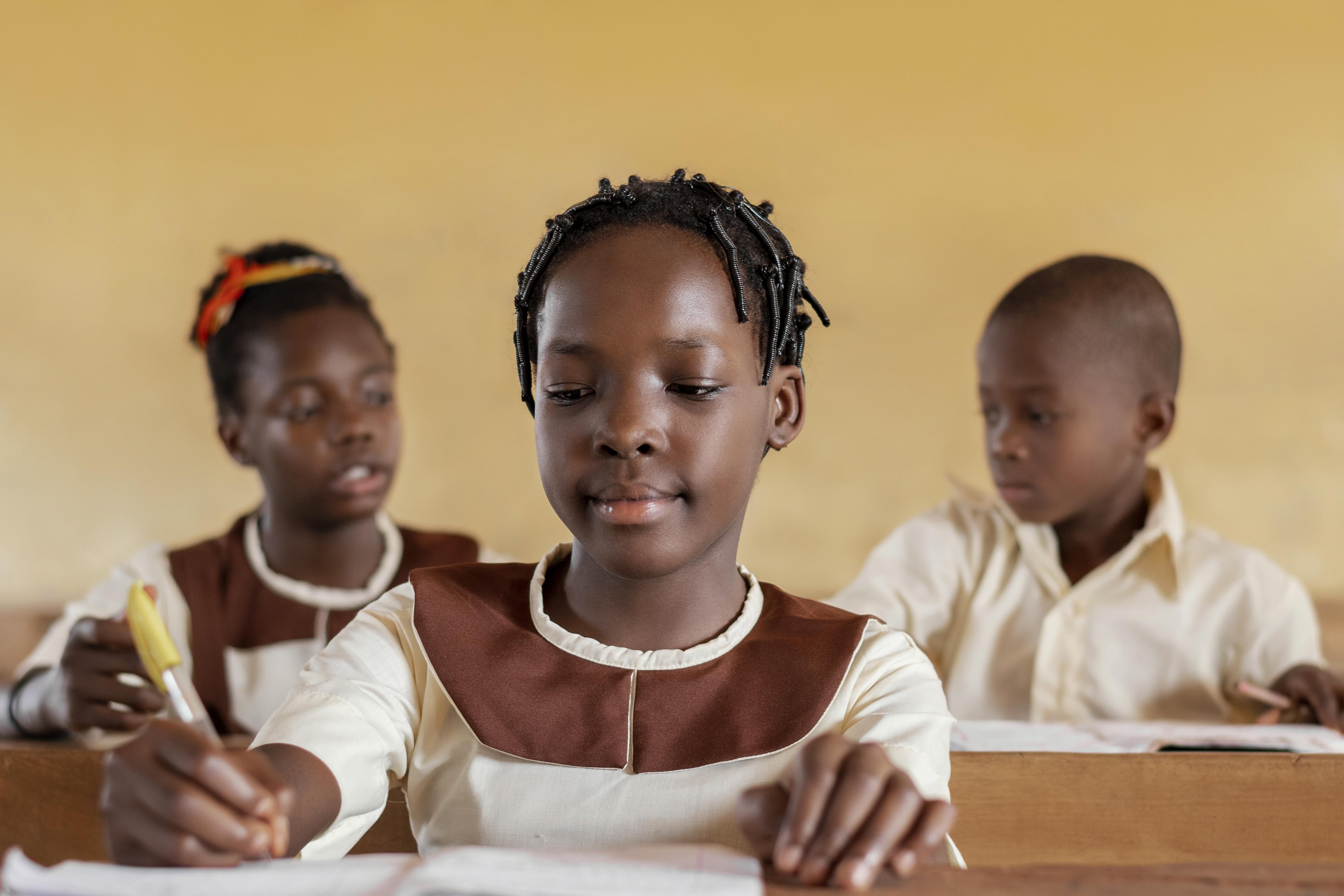 L A SCHOOL, OLOFUNJARE Hero Image
